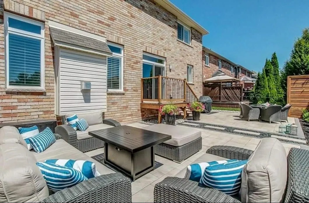 Ciscon Landscaping & Outdoor Living