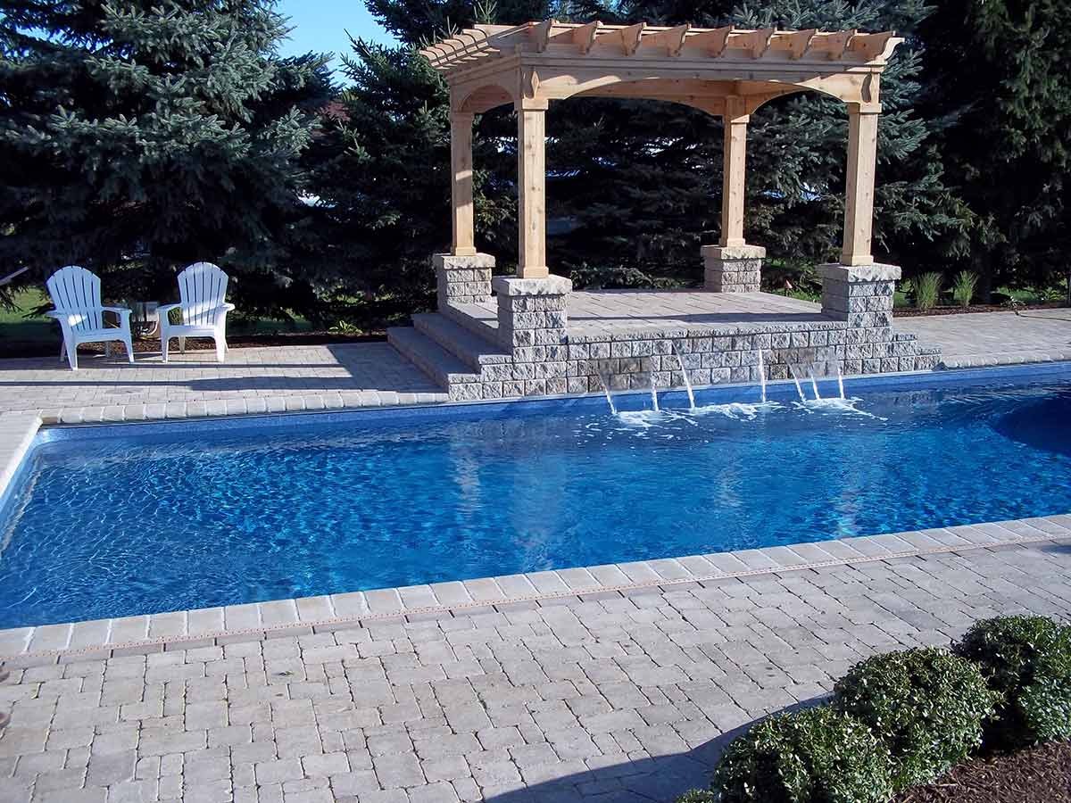 Ciscon Landscaping & Outdoor Living