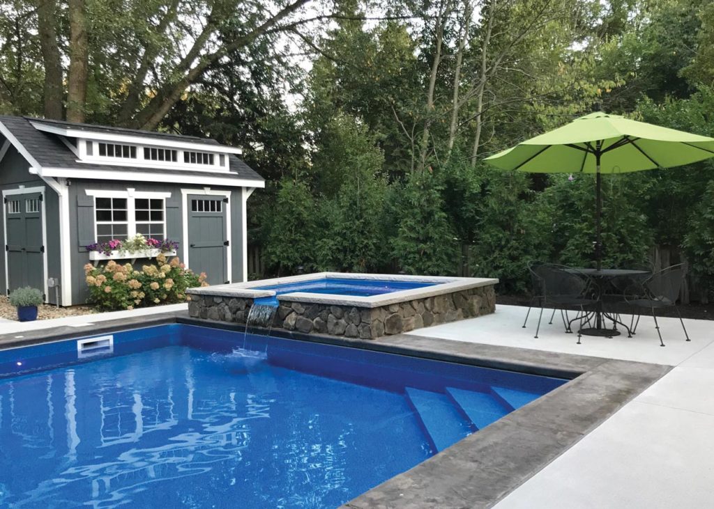 Ciscon Landscaping & Outdoor Living