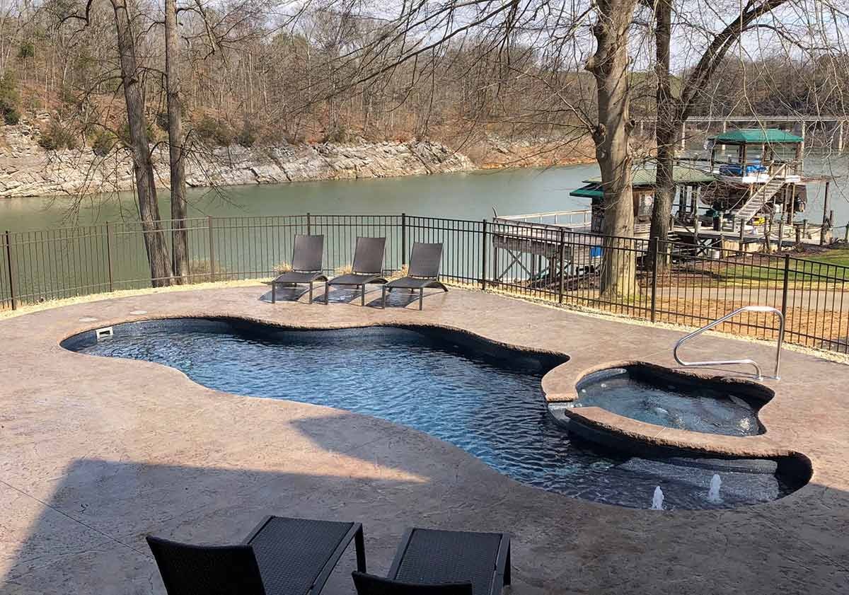 Ciscon Landscaping & Outdoor Living