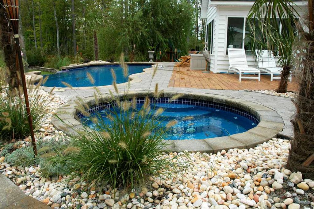 Ciscon Landscaping & Outdoor Living