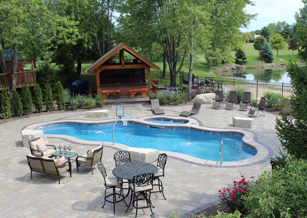 Ciscon Landscaping & Outdoor Living