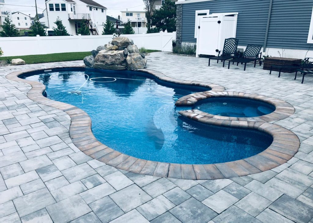 Ciscon Landscaping & Outdoor Living