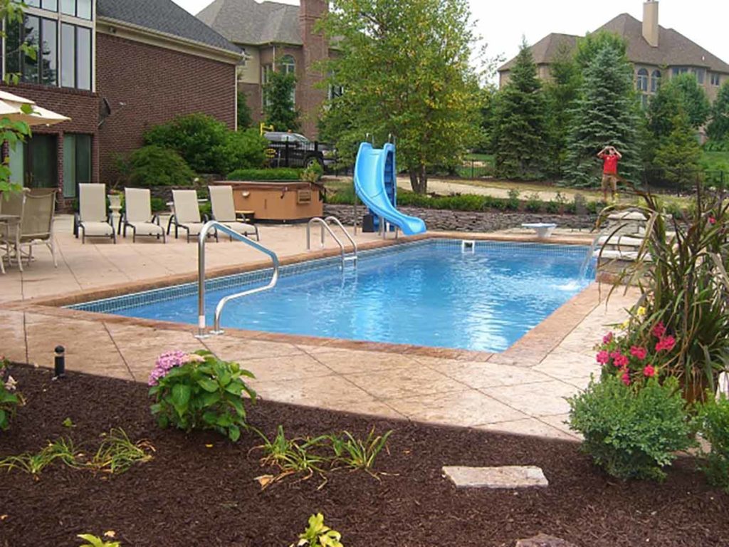 Ciscon Landscaping & Outdoor Living