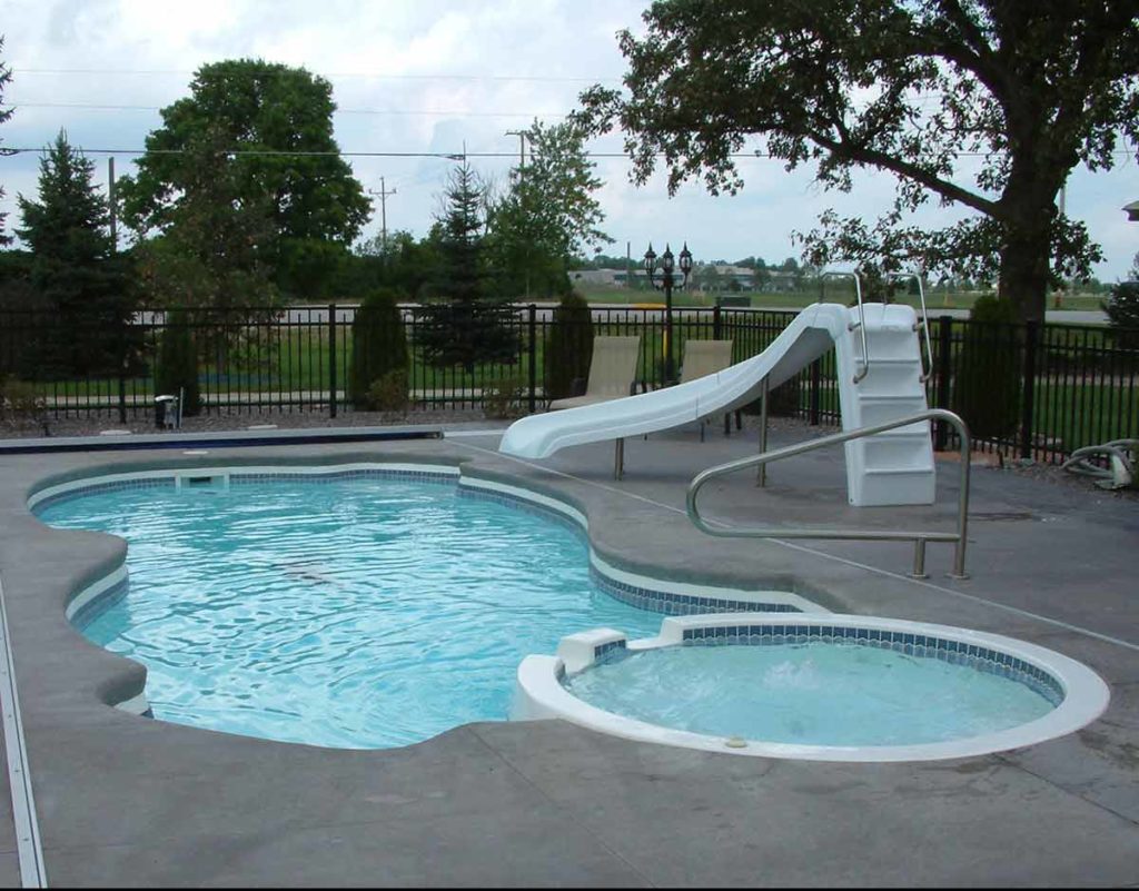 Ciscon Landscaping & Outdoor Living