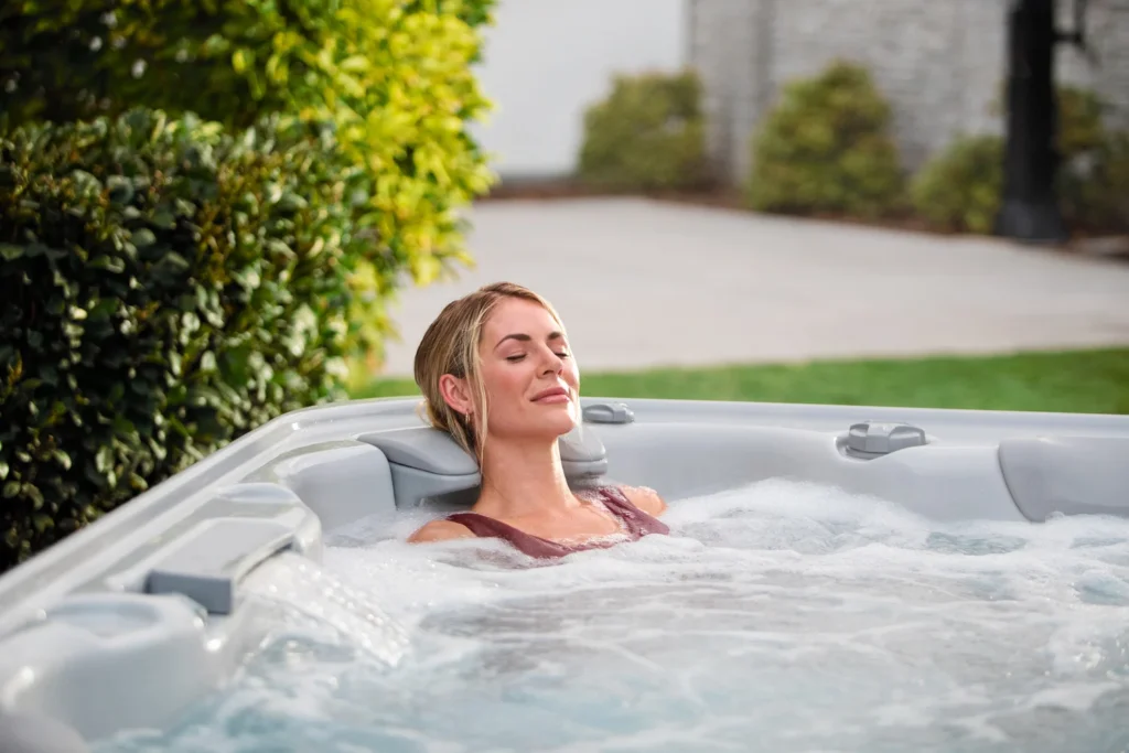 Hot Tubs and Swim Spas Ciscon Landscaping and Outdoor Living|Hamilton